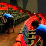 se requiere personal de limpieza para cines