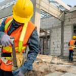 Se requiere albañil y ayudante para obra bruta y fina